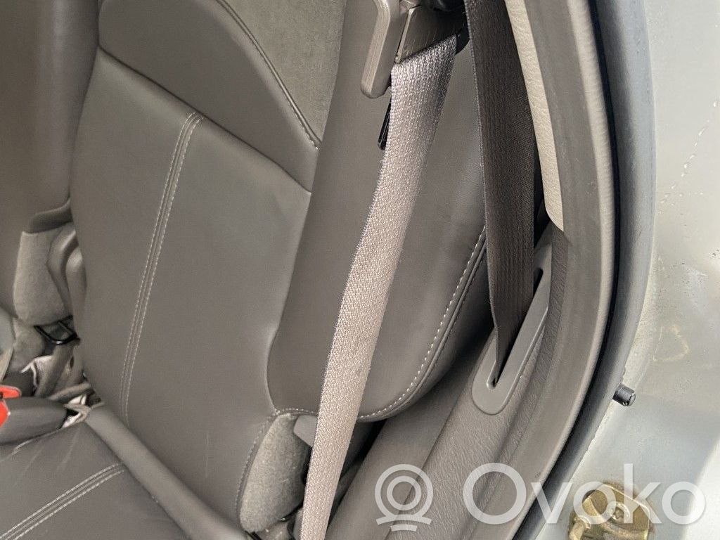 Chrysler PT Cruiser Cinturón trasero 