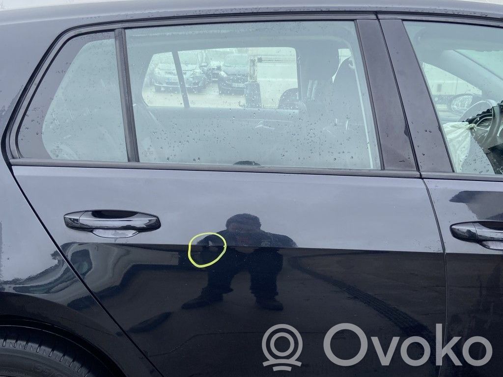 Volkswagen Golf VII Szyba karoseryjna drzwi tylnych 