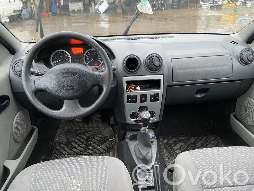 Dacia Logan I Panel de instrumentos 