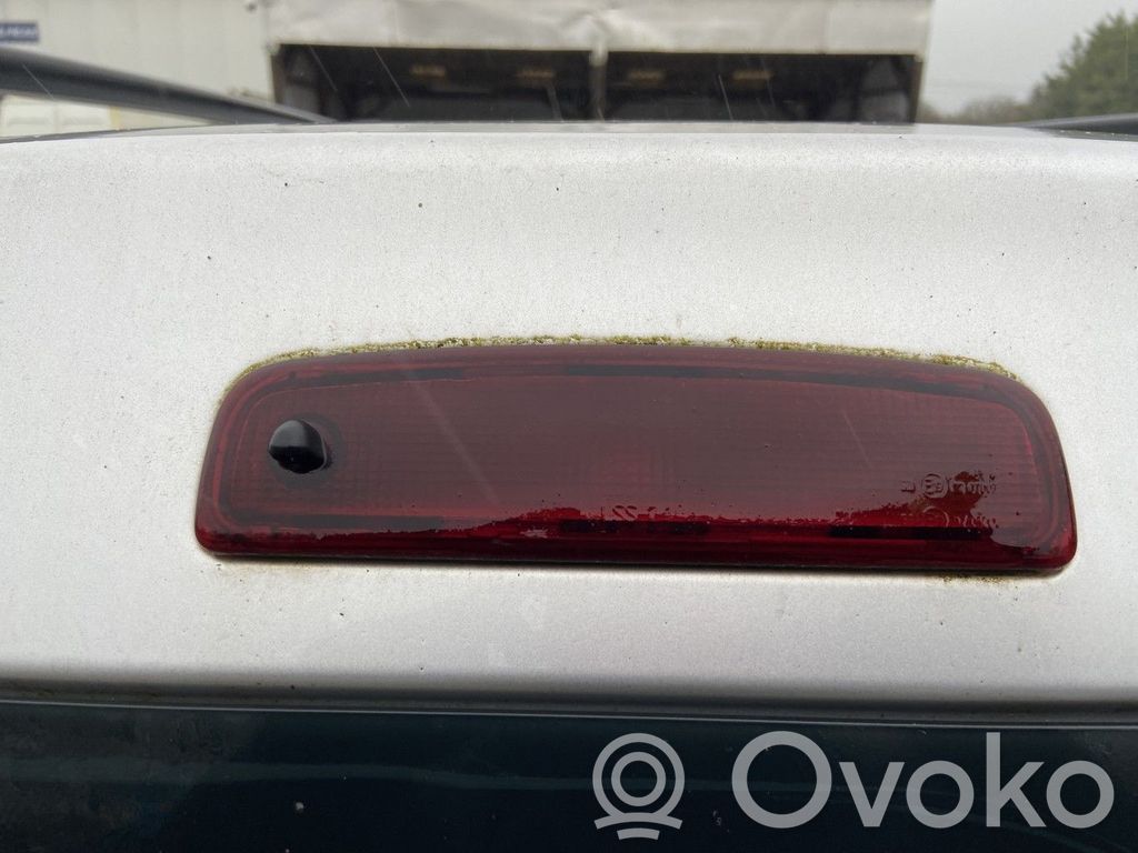 Dacia Logan I Third/center stoplight 