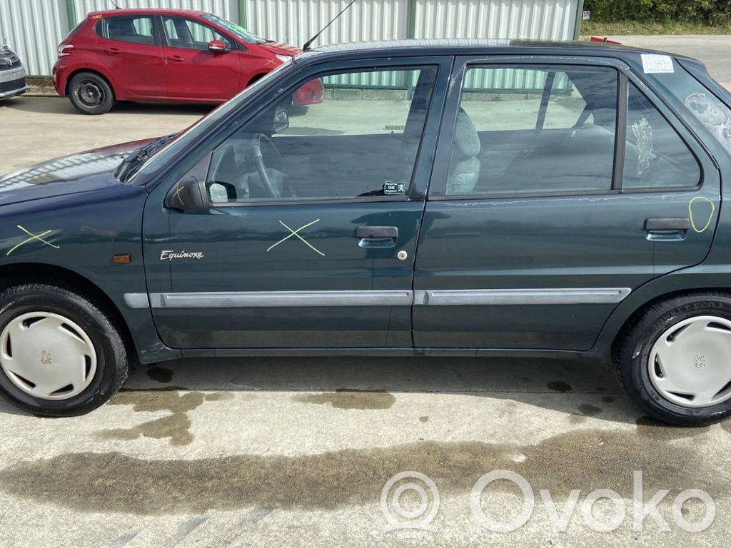 Peugeot 106 Türgriff Türöffner vorne 