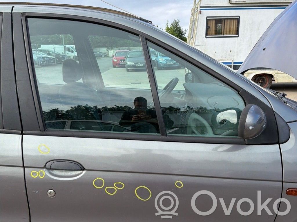 Renault Scenic I Puerta delantera 