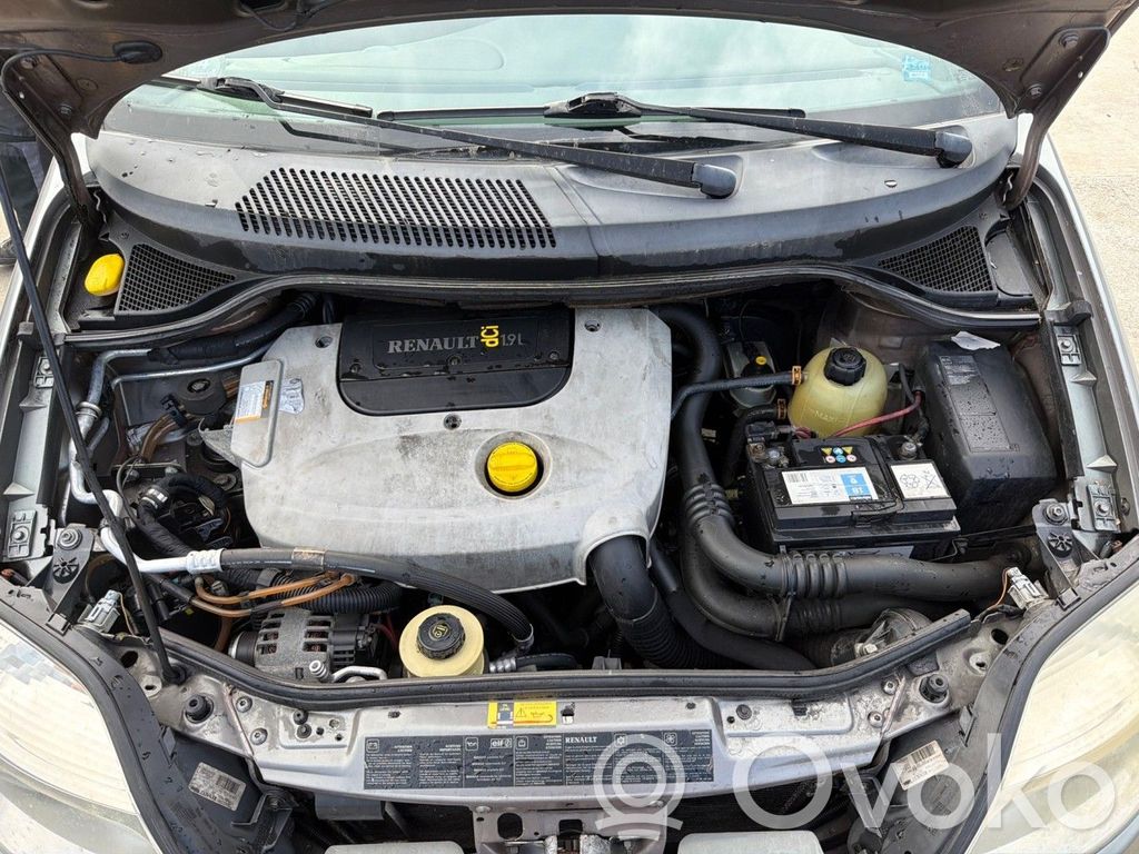 Chłodnica powietrza doładowującego / Intercooler   8200175069