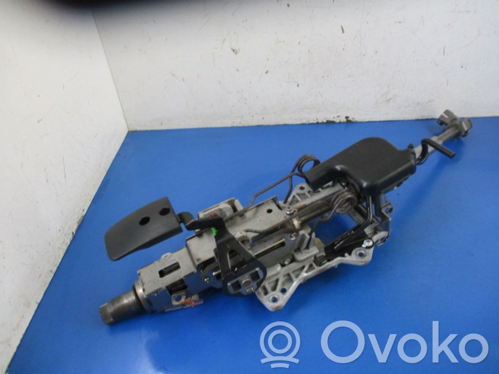 Volkswagen Golf IV Ohjauspyörän akseli 