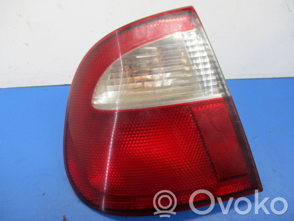 Seat Cordoba (6K) Feux arrière / postérieurs 