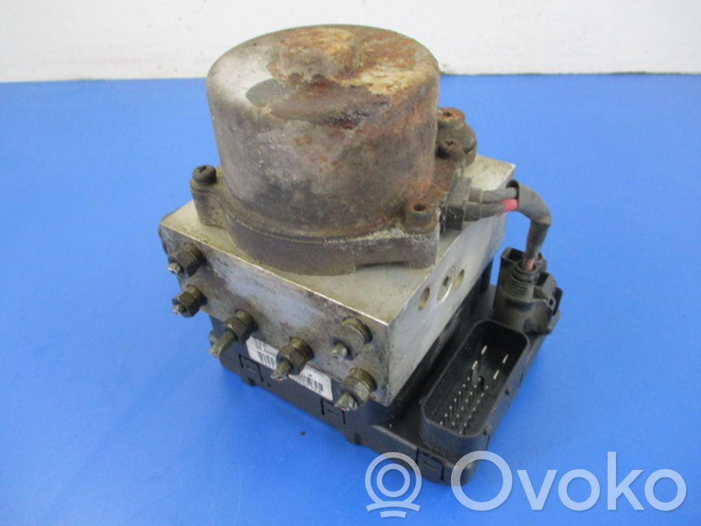 Nissan Almera Tino Bomba de ABS 