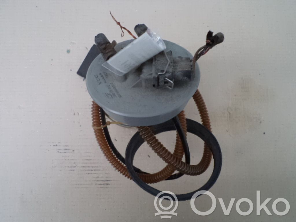 Bomba interna de combustible