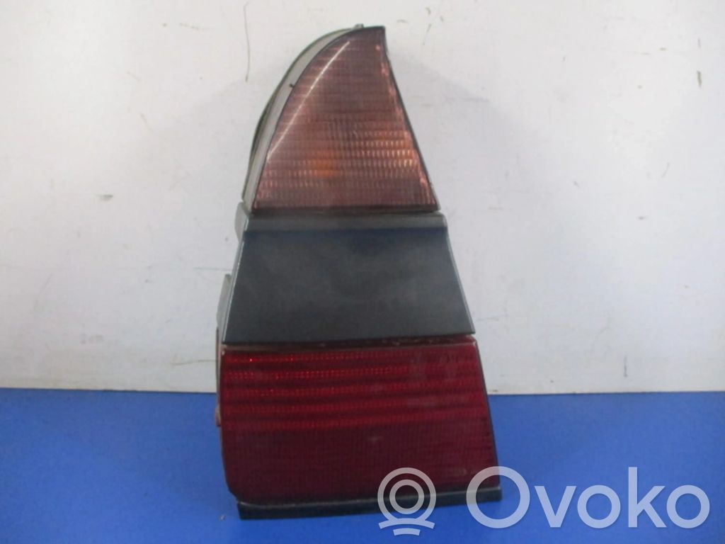 Lampa tylna