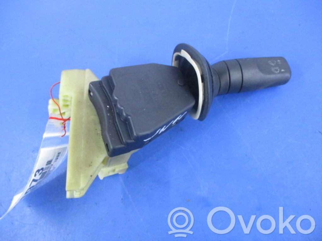 Ford Mondeo MK I Otros interruptores/perillas/selectores 