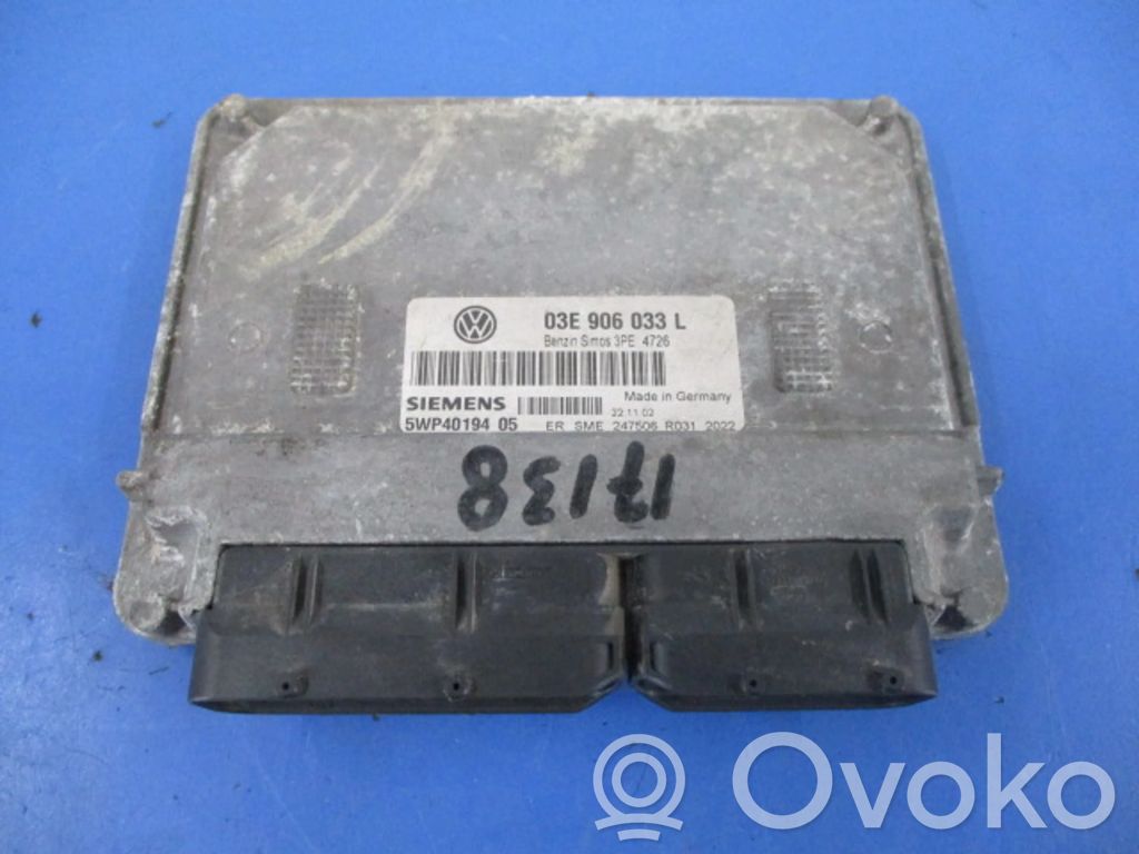 Unidad de control/módulo ECU del motor   03E906033L,03E906033L