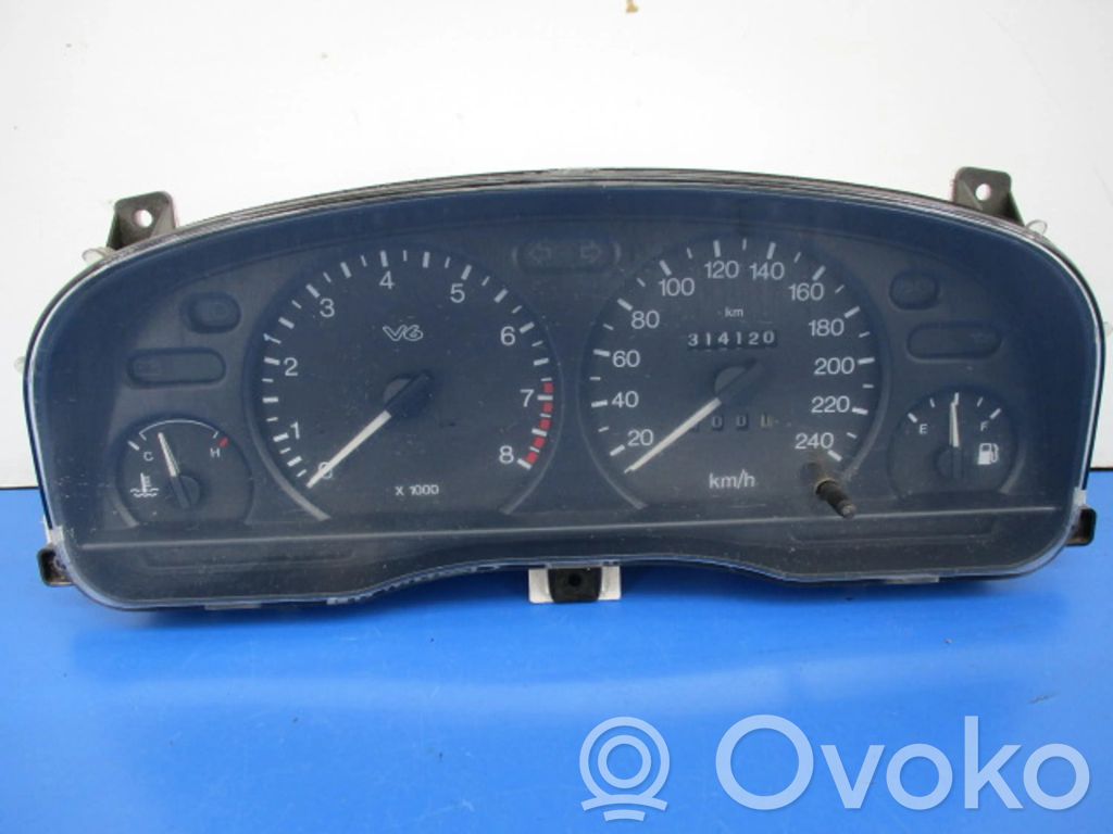 Ford Mondeo MK II Nopeusmittari (mittaristo) 