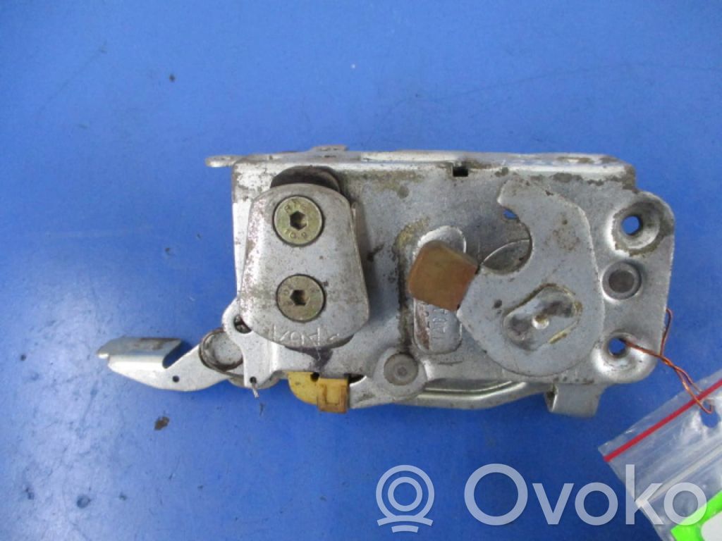 BMW 5 E12 Front door lock 