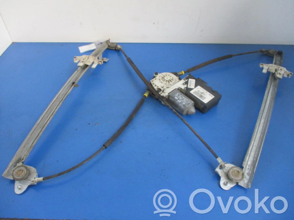 Regulador de puerta delantera con motor