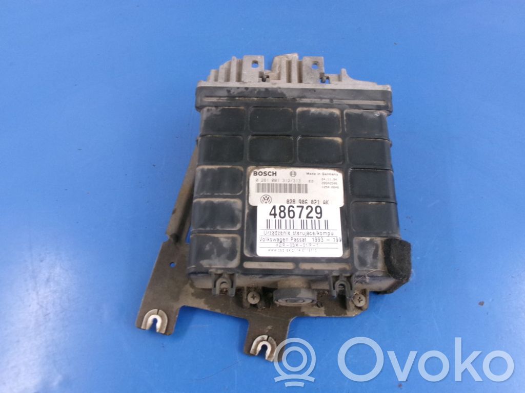 Volkswagen PASSAT B4 Centralina/modulo motore ECU