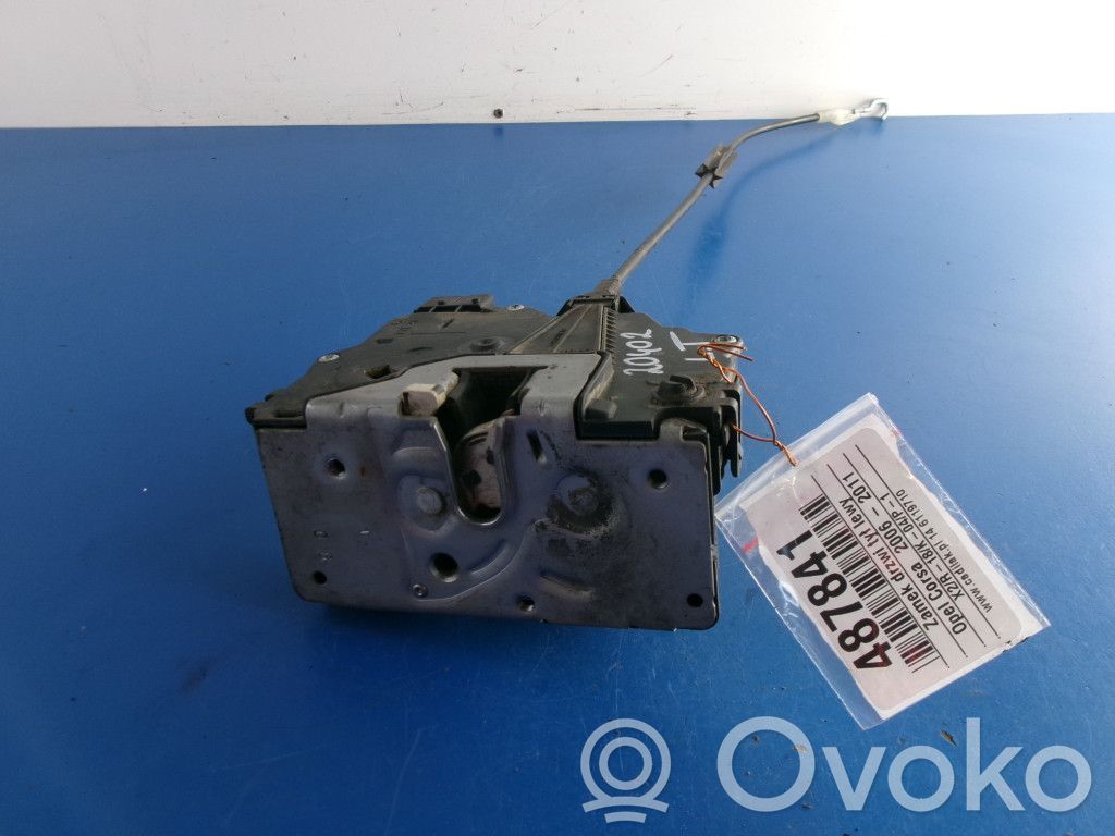 Opel Corsa D Aizmugurē slēdzene 