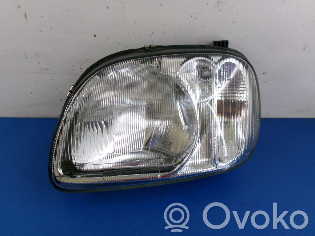 Lampa przednia