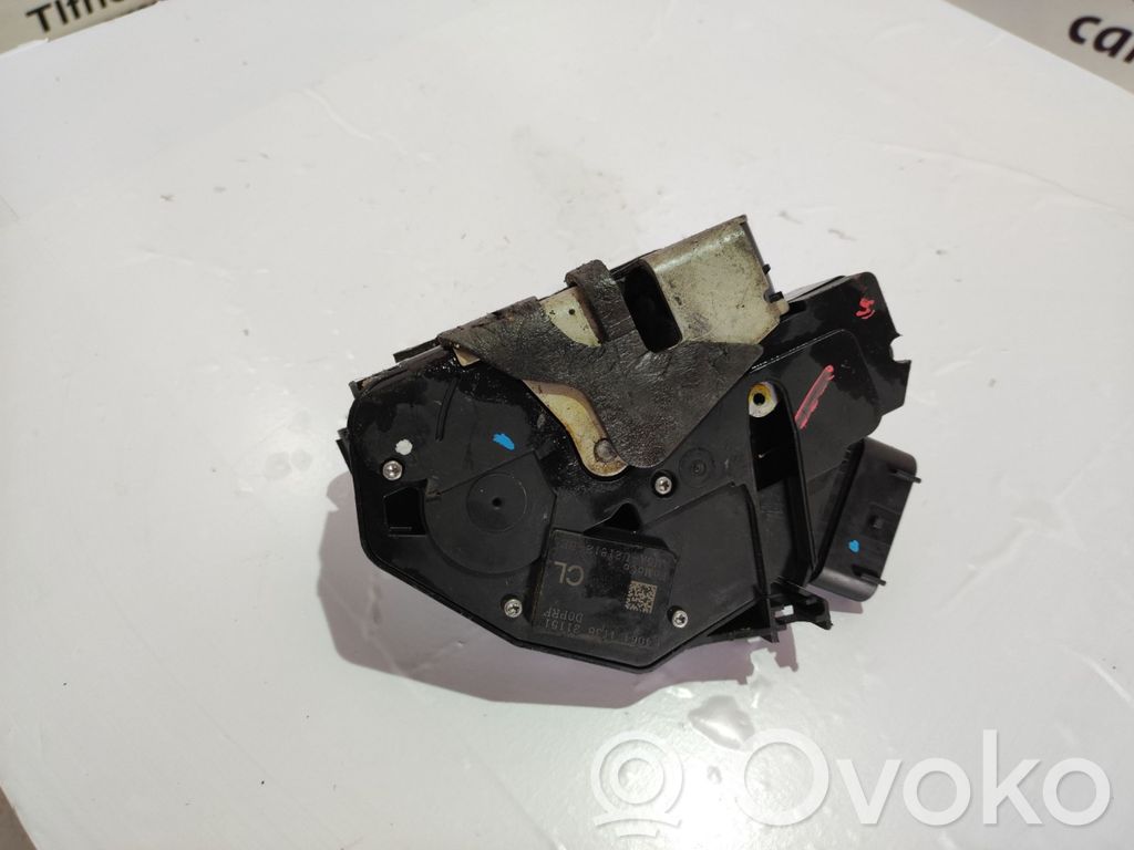 Ford Fiesta Cerradura de puerta delantera 
