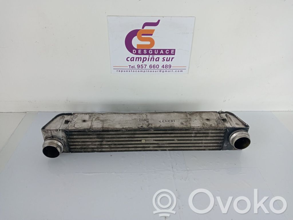 BMW 5 E60 E61 Interkūlerio radiatorius 