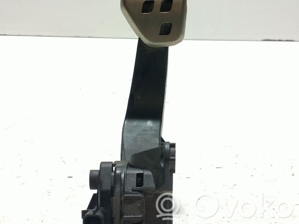 Sensor de aceleración   180109562R