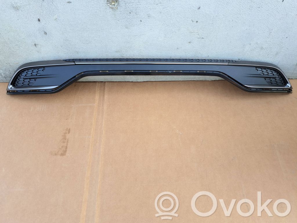 KIA Xceed Moldura inferior del parachoques trasero 