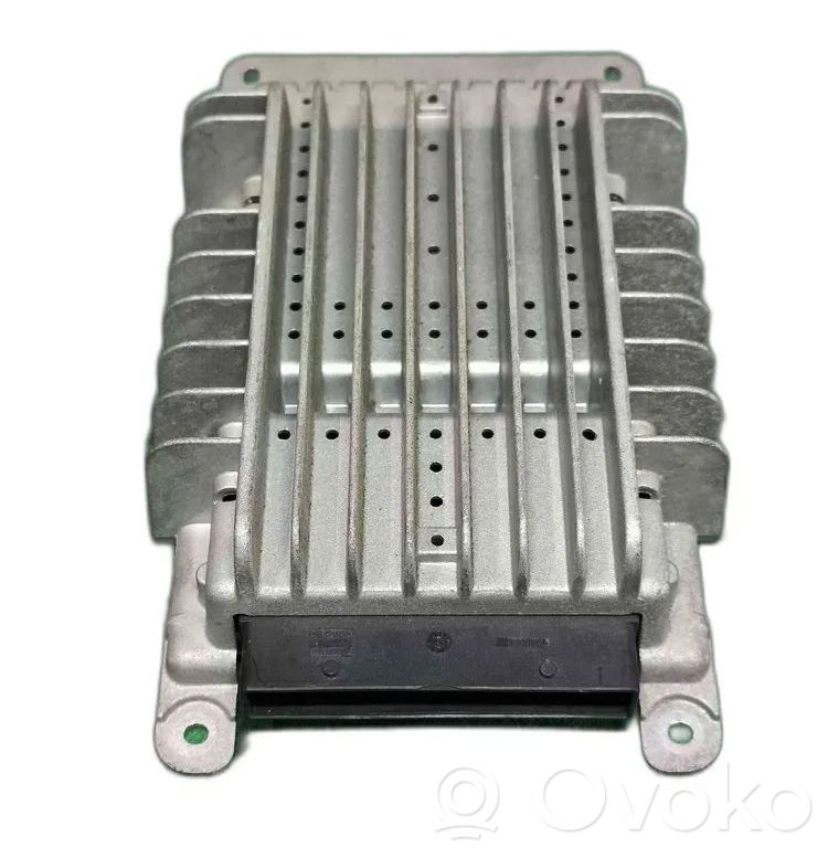 Audi A4 S4 B7 8E 8H Wzmacniacz audio 