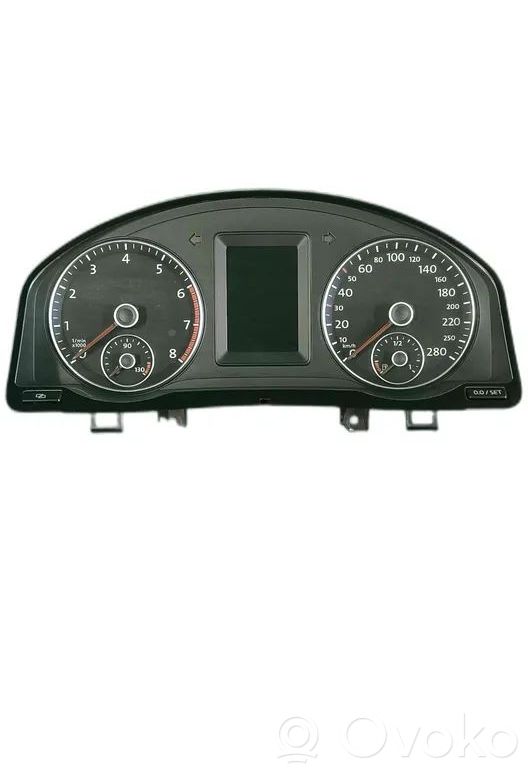 Volkswagen Scirocco Geschwindigkeitsmesser Cockpit 