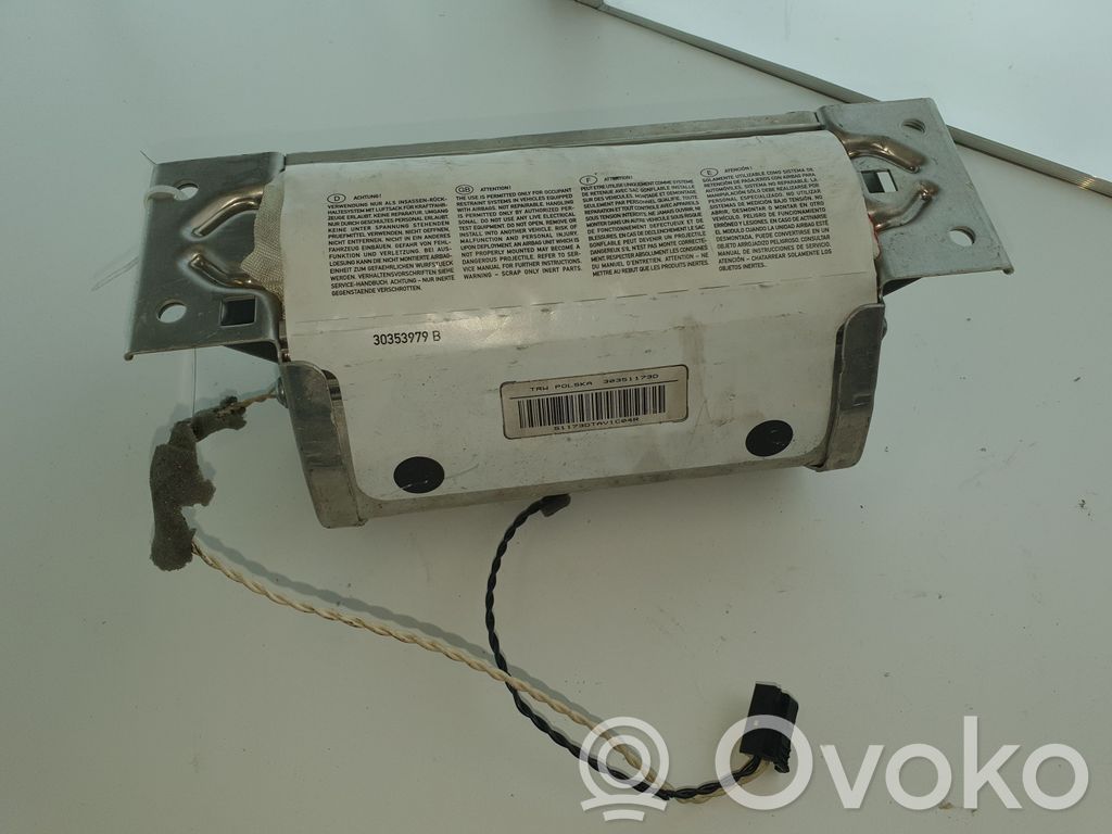 BMW 1 E81 E87 Keleivio oro pagalvė 