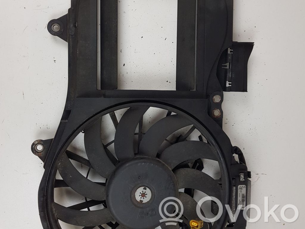 Audi A4 S4 B6 8E 8H Ventilator electric răcire radiator 