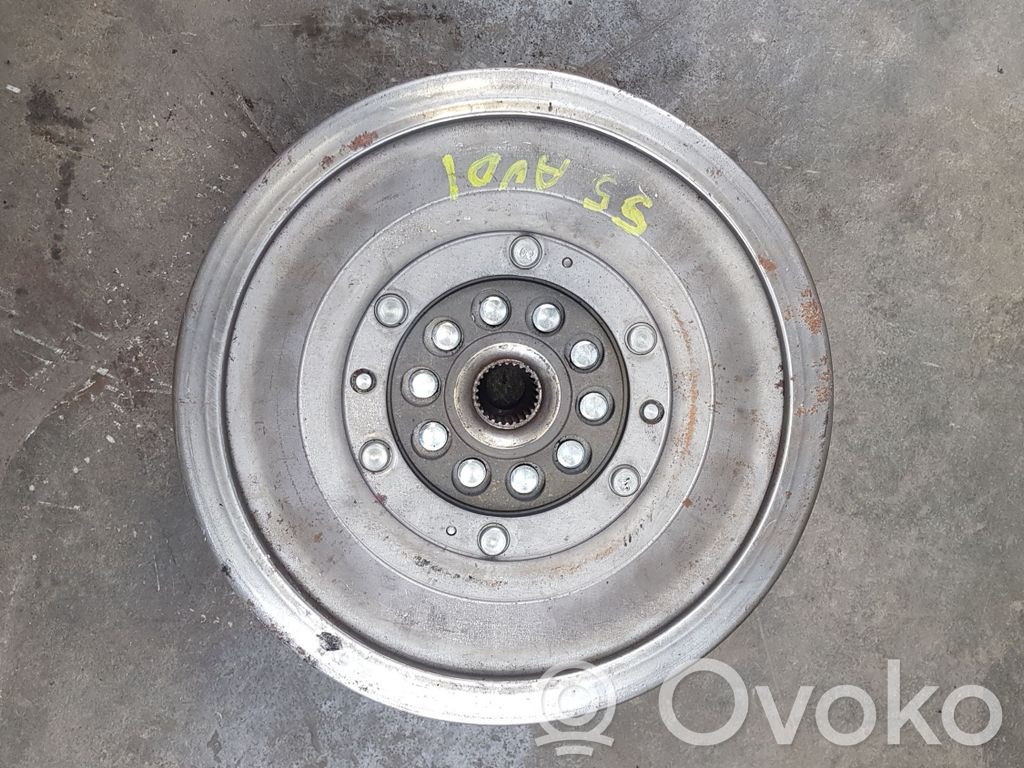 Volante bimasa   0B5105317K