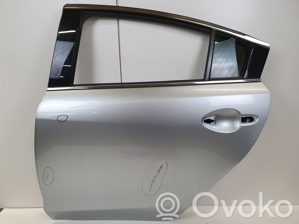 Rear door