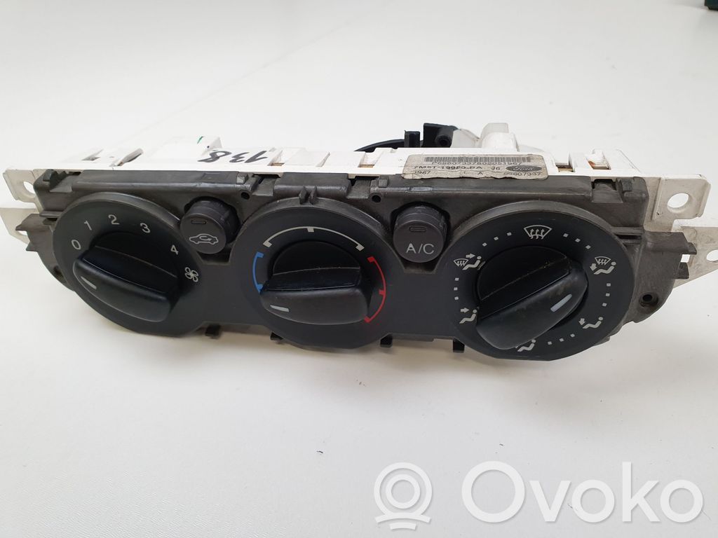Climate control unit   7M5T19980BA