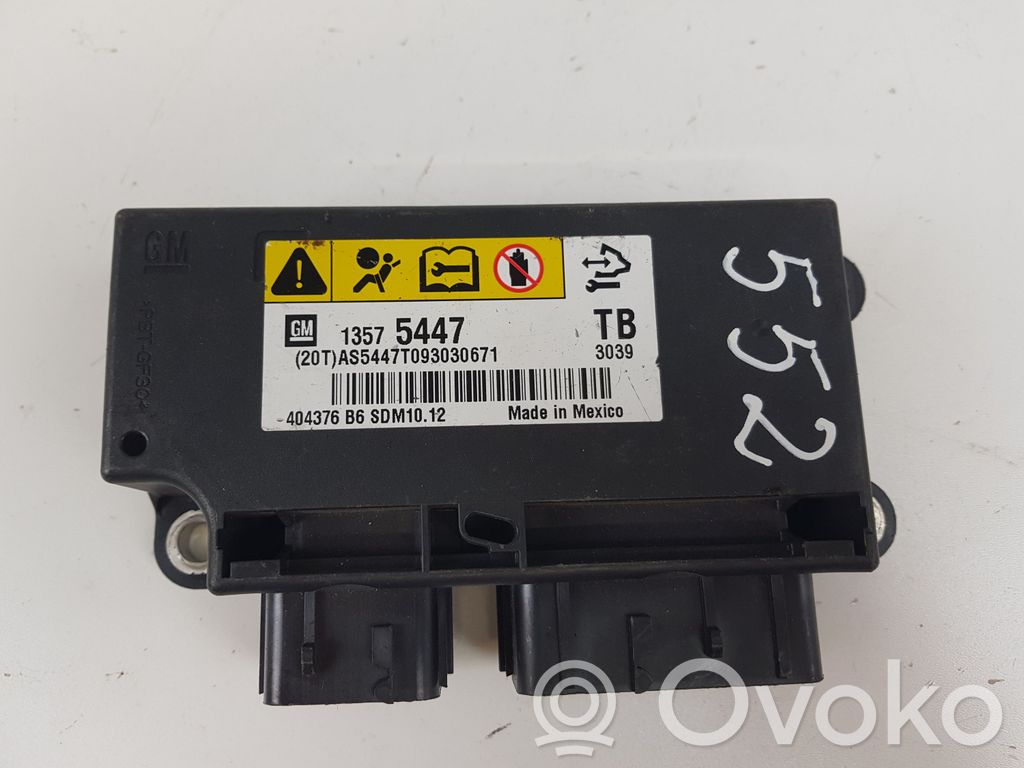 Opel Insignia A Airbag control unit/module 
