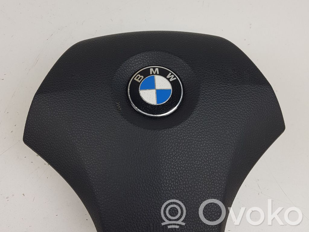 BMW 5 E60 E61 Vairo oro pagalvė 