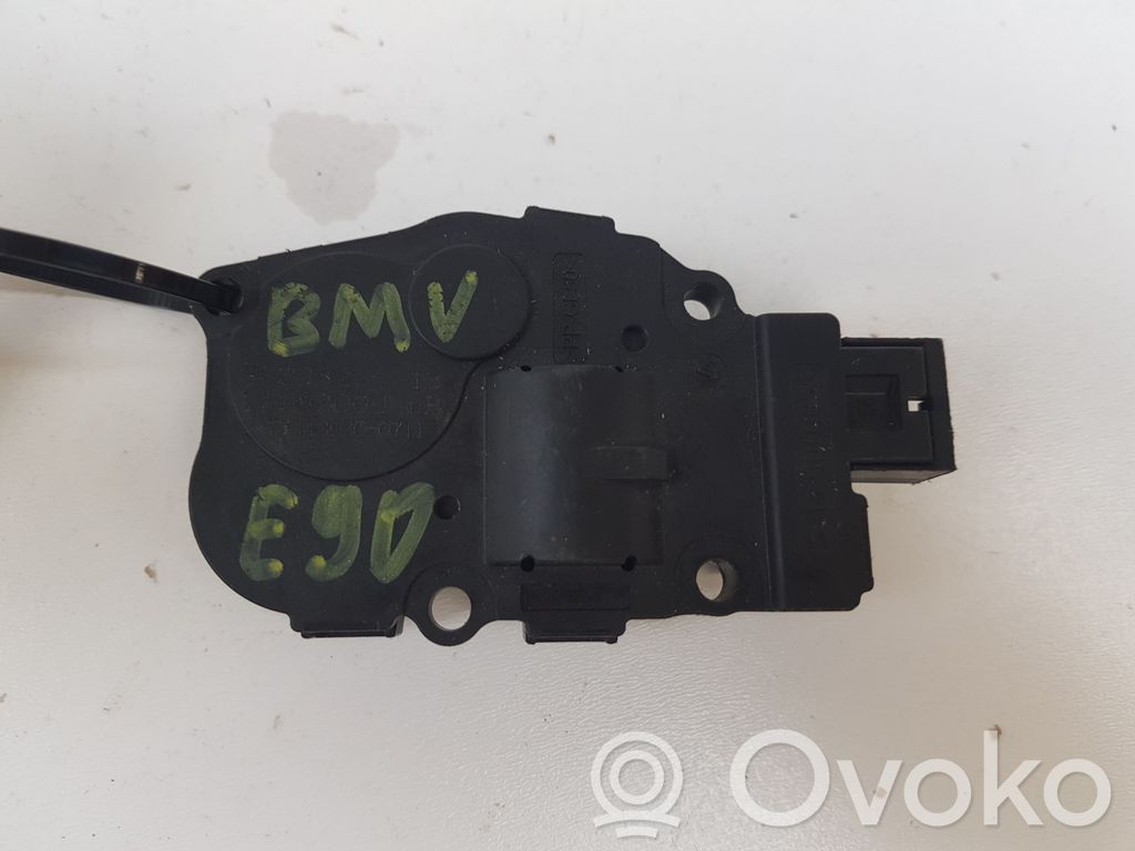 Stellmotor Heizung Klima   EFB332,11082009