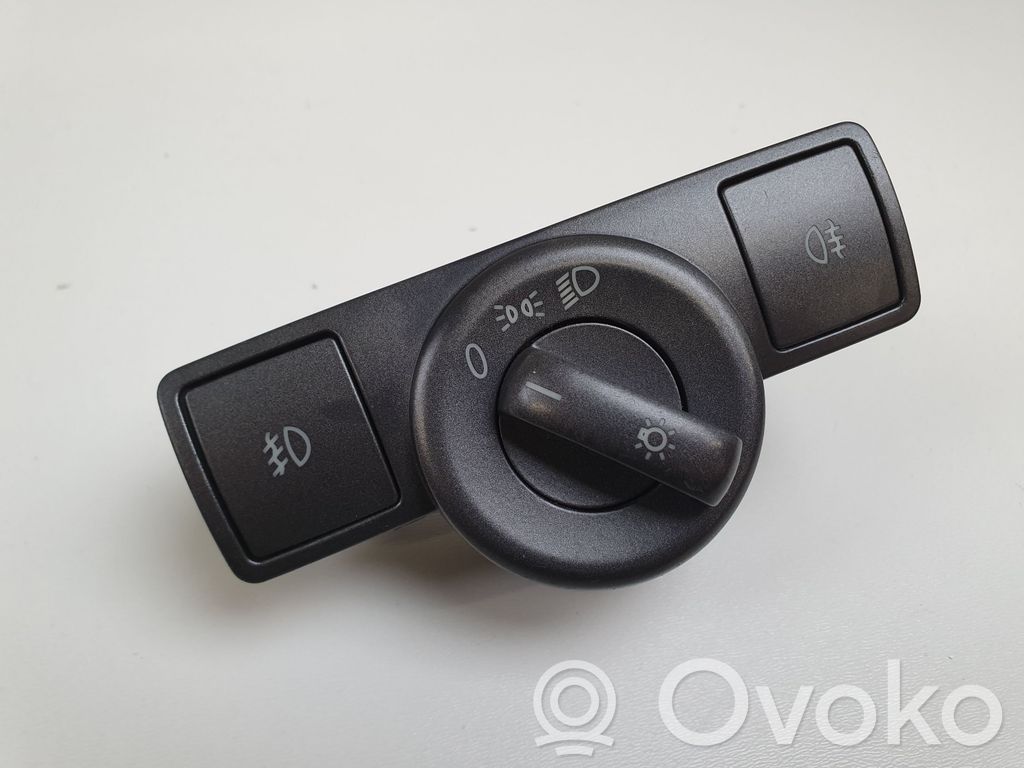 Volkswagen Phaeton Light switch 