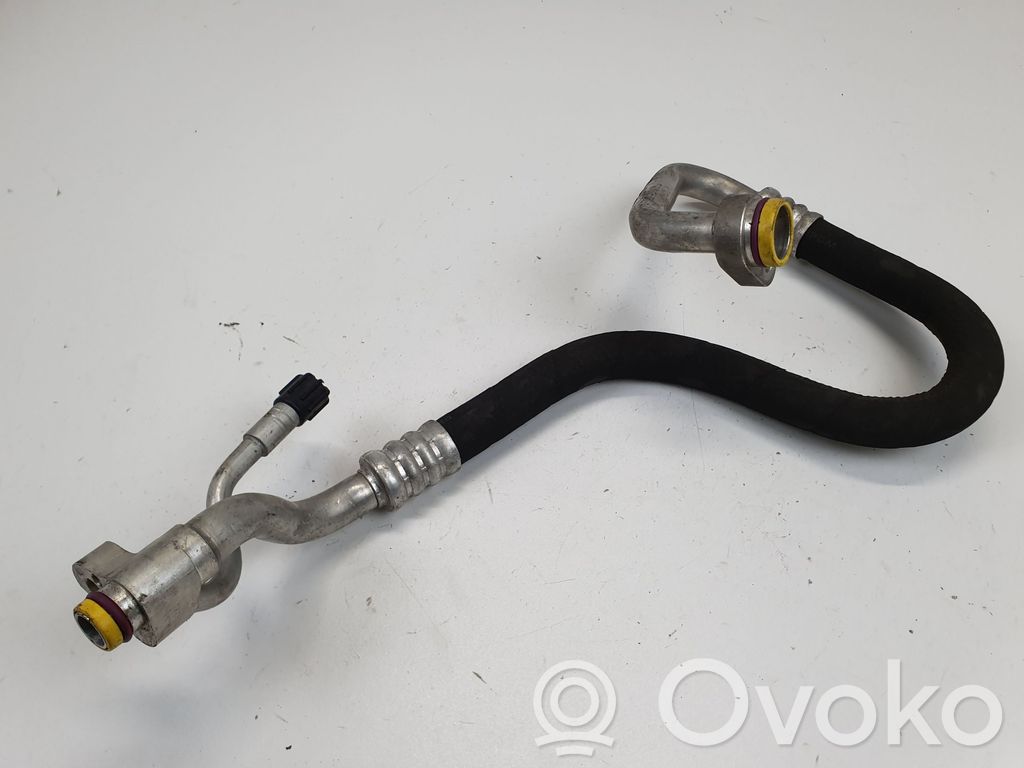 BMW 1 E81 E87 Klimaleitung / Klimaschlauch 