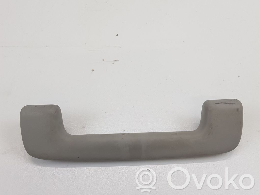 Audi A8 S8 D3 4E Rankenėlė priekinė 