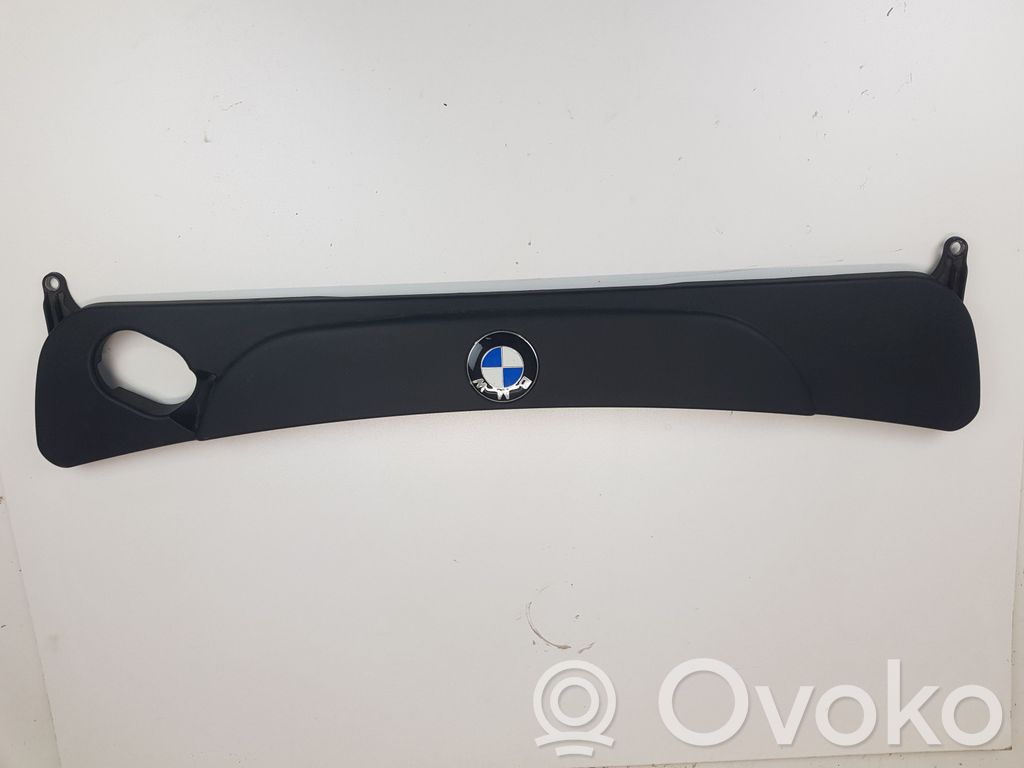 BMW 5 E60 E61 Engine cover (trim) 