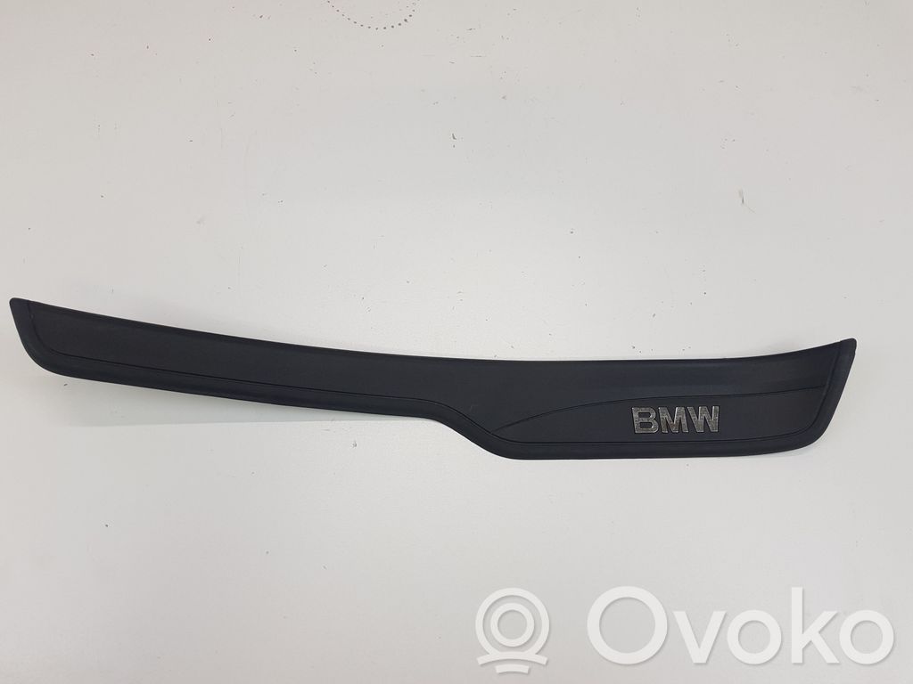 BMW 3 E90 E91 Moldura protectora del borde trasero 
