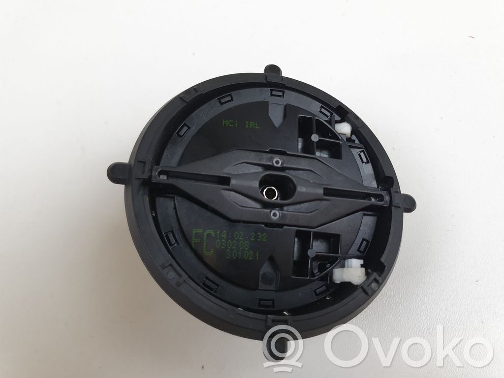 Front door wing mirror part   301021