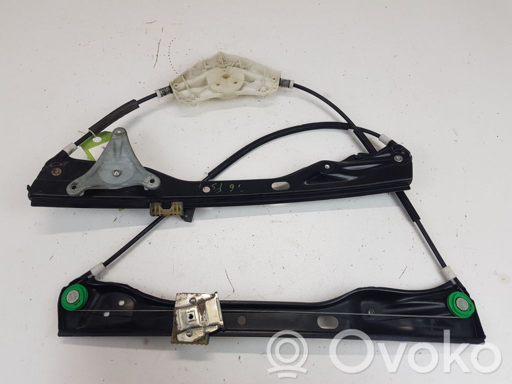 Volkswagen PASSAT B6 Mechanizm podnoszenia szyby przedniej bez silnika 