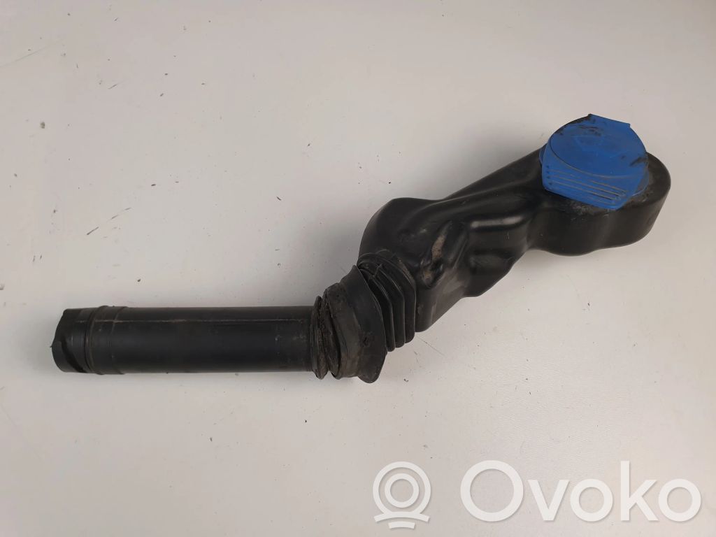 Einfüllschlauch Waschwasserbehälter   4F0955452B