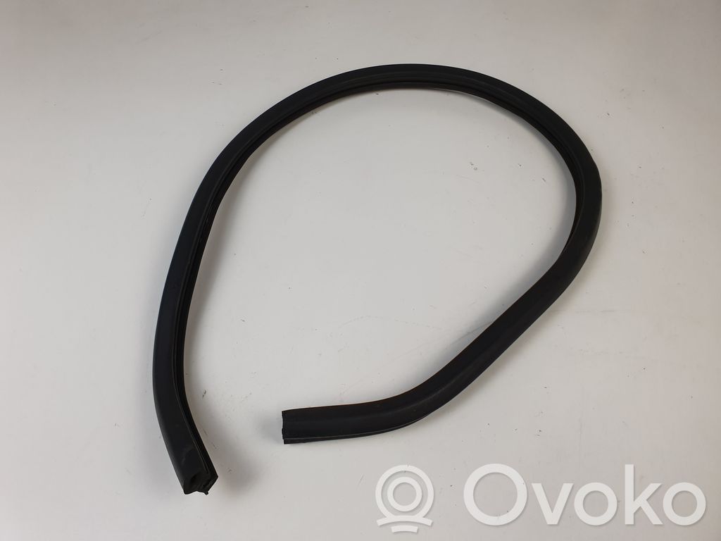 Engine compartment rubber   13271280
