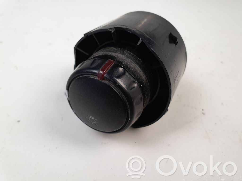 Seat Altea Interruptor de luz 