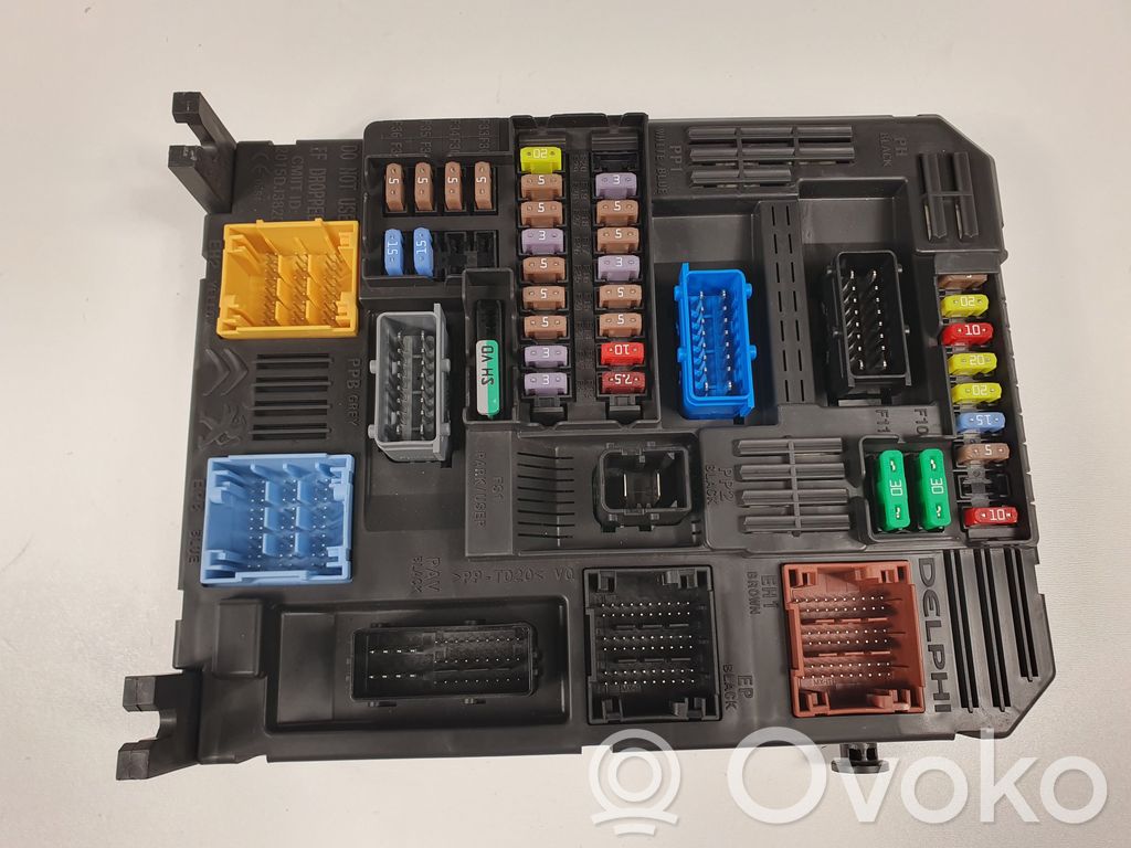 Citroen C4 II Picasso BSM Control unit 