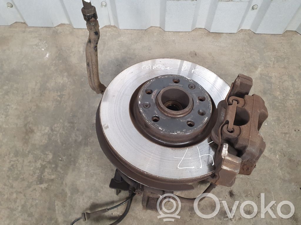 Achsschenkel vorne   9806779580