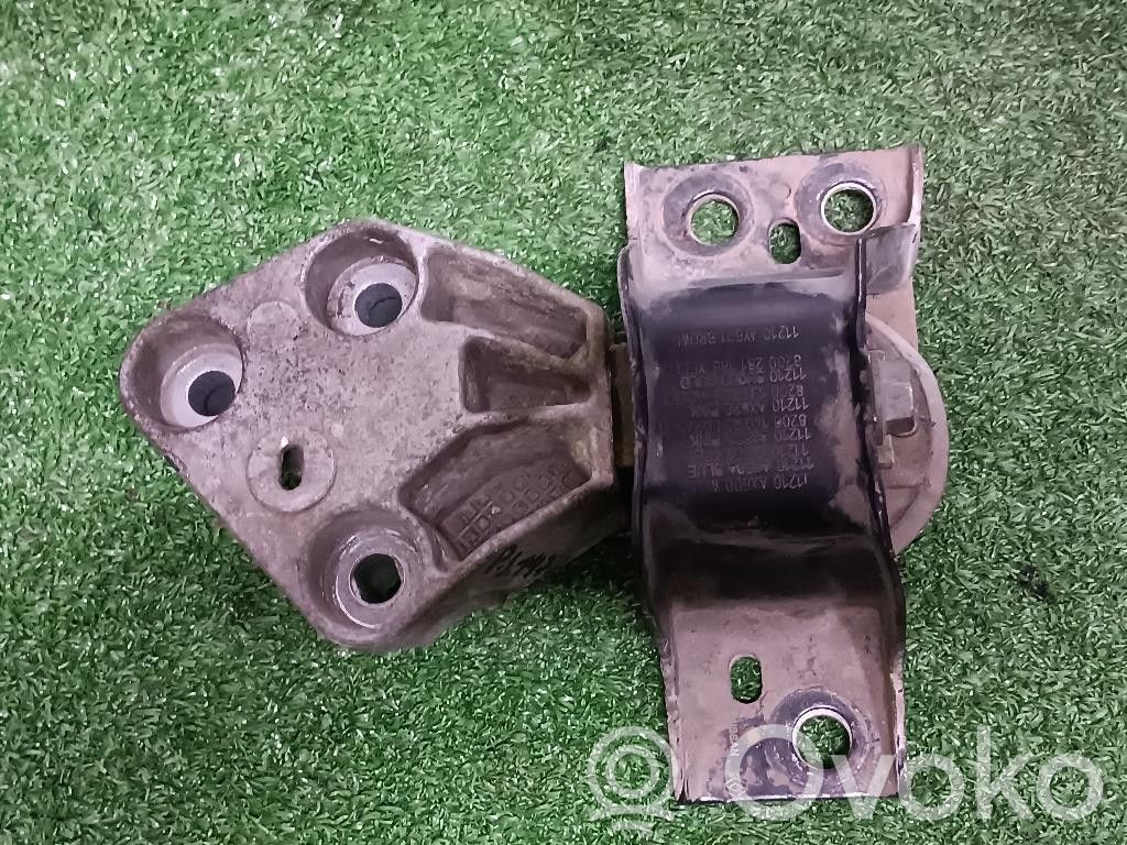 Renault Clio III Gearbox mount 