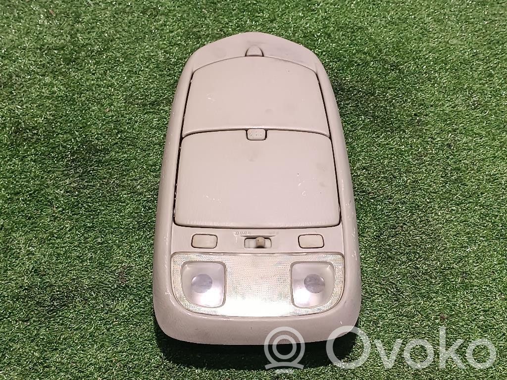 Mazda MPV II LW Front seat light 