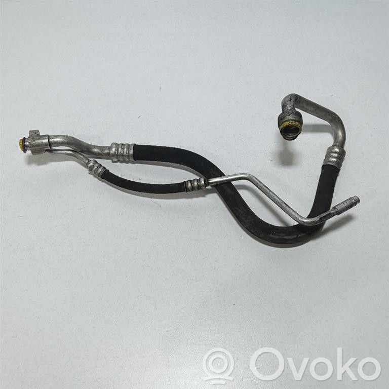 BMW X1 E84 Ilmastointilaitteen putki (A/C) 