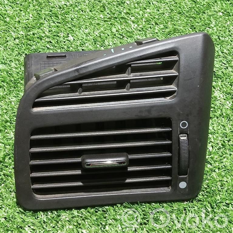 Fiat Croma Dashboard side air vent grill/cover trim 